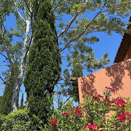 De La Pinede 15 * Grimaud