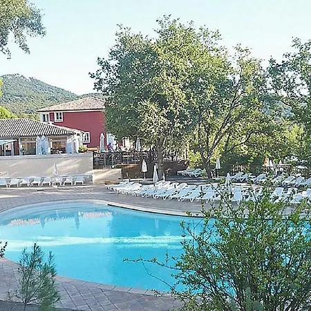De La Pinede 15 Holiday home